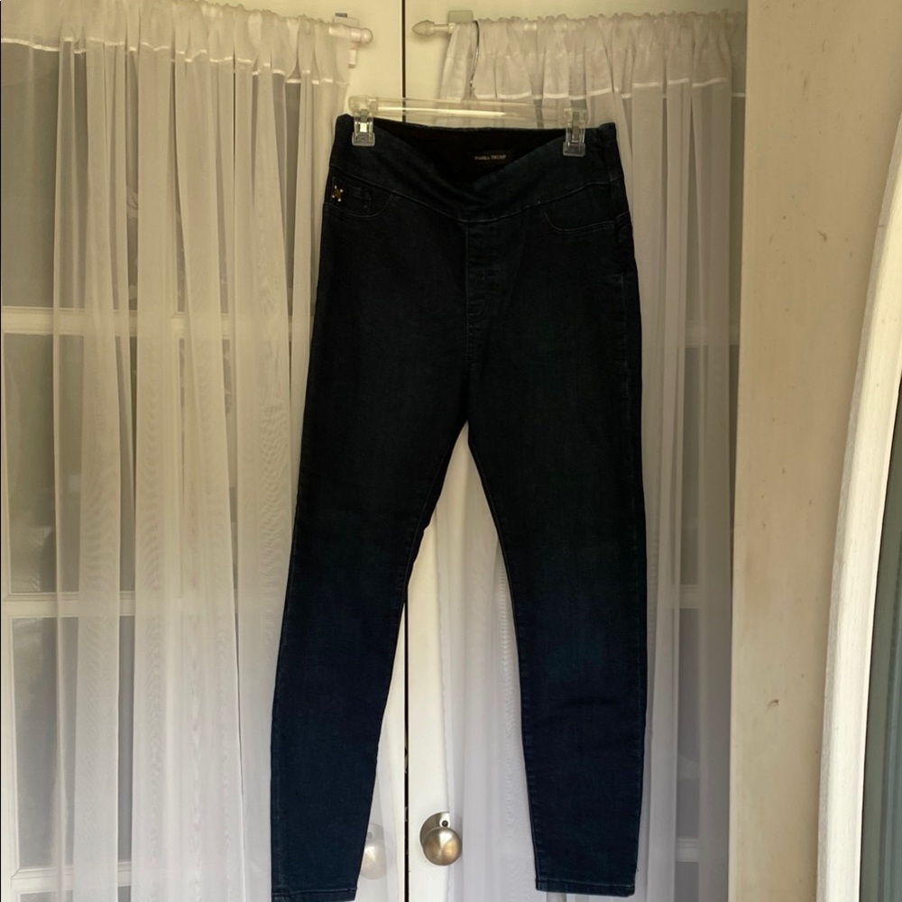 Ivanka Trump Black Skinny Jeans Size: 10 NWOT Never Worn